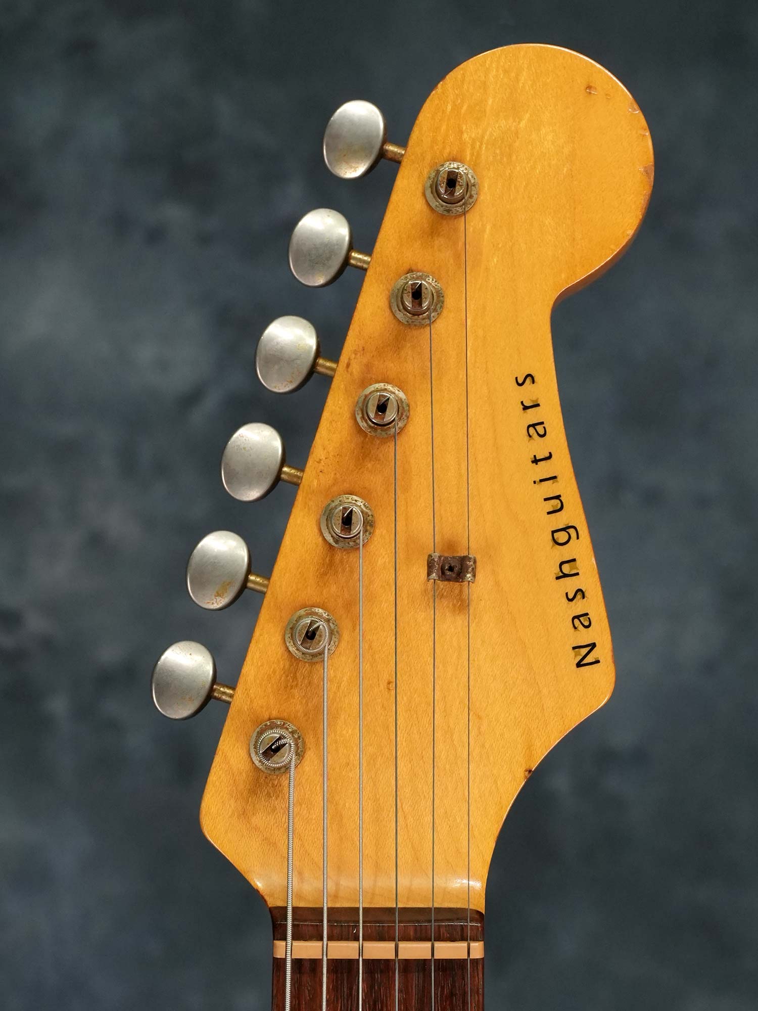 Nash Guitars S63 2-Tone Sunburst